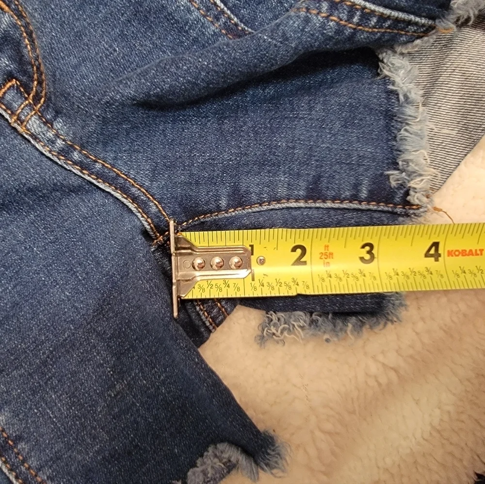 American Eagle midi jean shorts - Picture 3 of 6